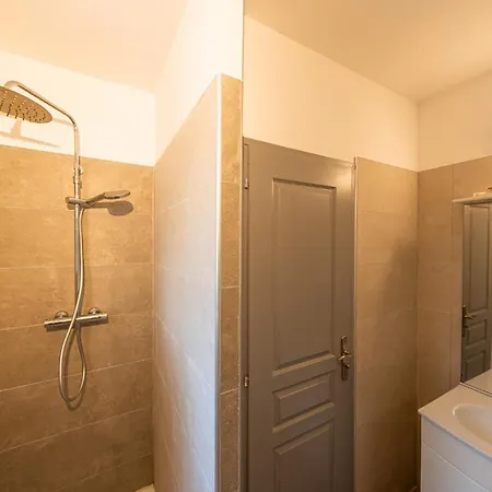 Le Pressoir Apartamento