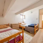 Le Pressoir Apartment