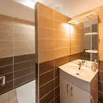 Le Pressoir Apartment *