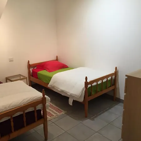 Le Pressoir Apartment Vias