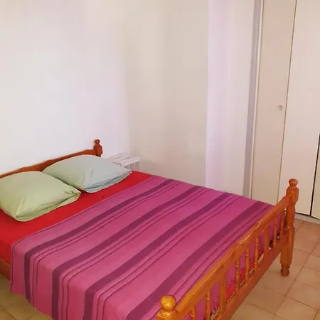 Apartment Le Pressoir Vias