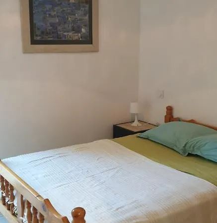 Le Pressoir Apartment