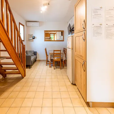 Le Pressoir Apartmán Vias