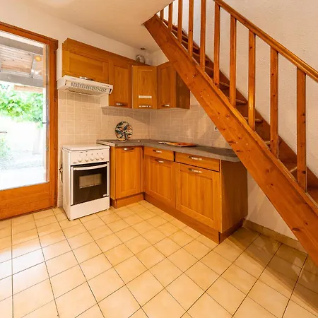 Le Pressoir Apartment
