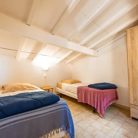 Le Pressoir * Vias